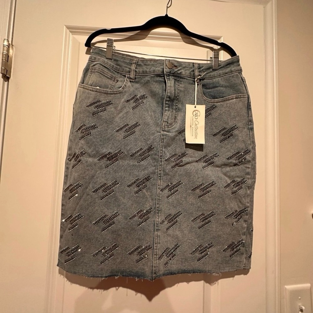 Cato Blue Denim Pencil Skirt with Silver Accents